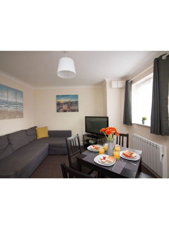 Wilton House Apartments