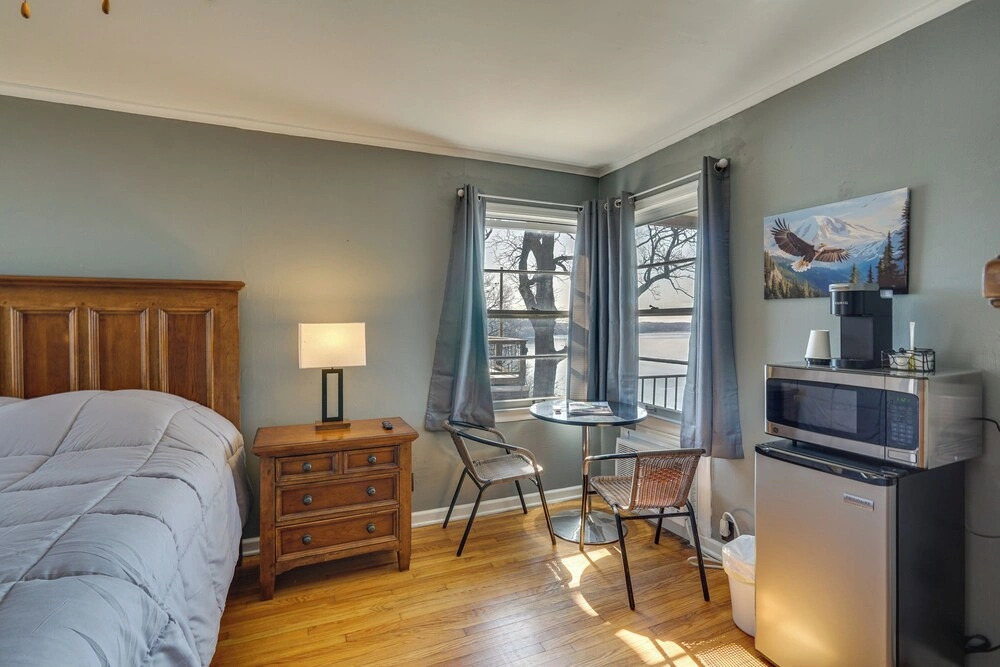 Unit 1: Pool Days & Lake Views on Bagnell Strip