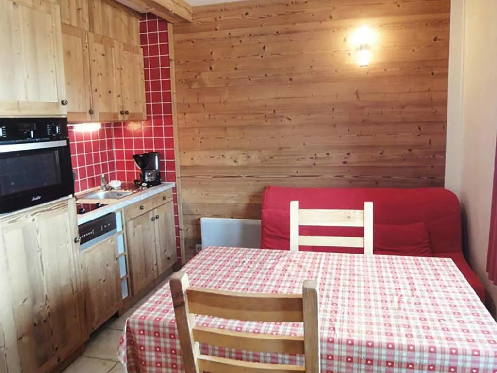 Appartement Méribel, 1 pièce, 4 personnes - FR-1-182-202