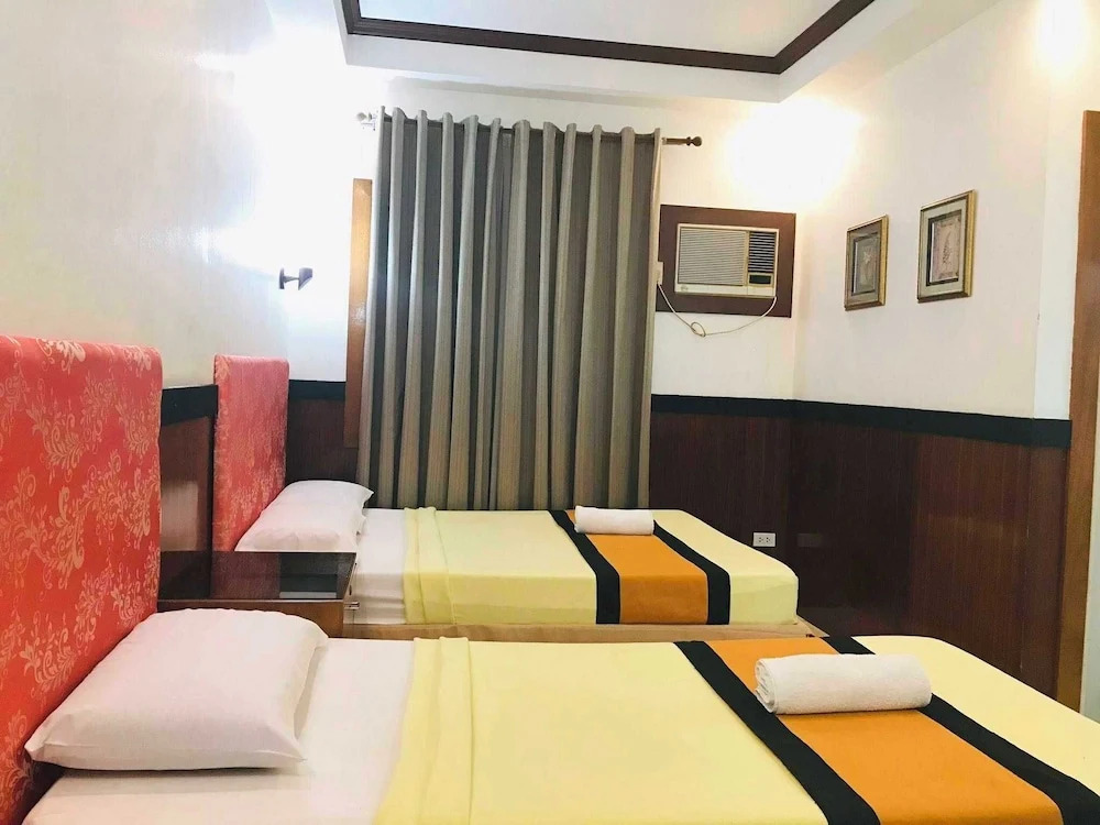 Topaz House By Gems Hotel