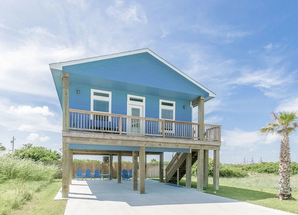 1912 Eskridge House Unit A - 2 Br home by RedAwning