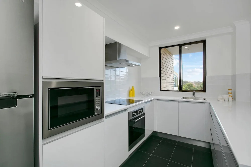Newly Renovate Immaculate Cremorne One Bedroom Apartment - CREM4
