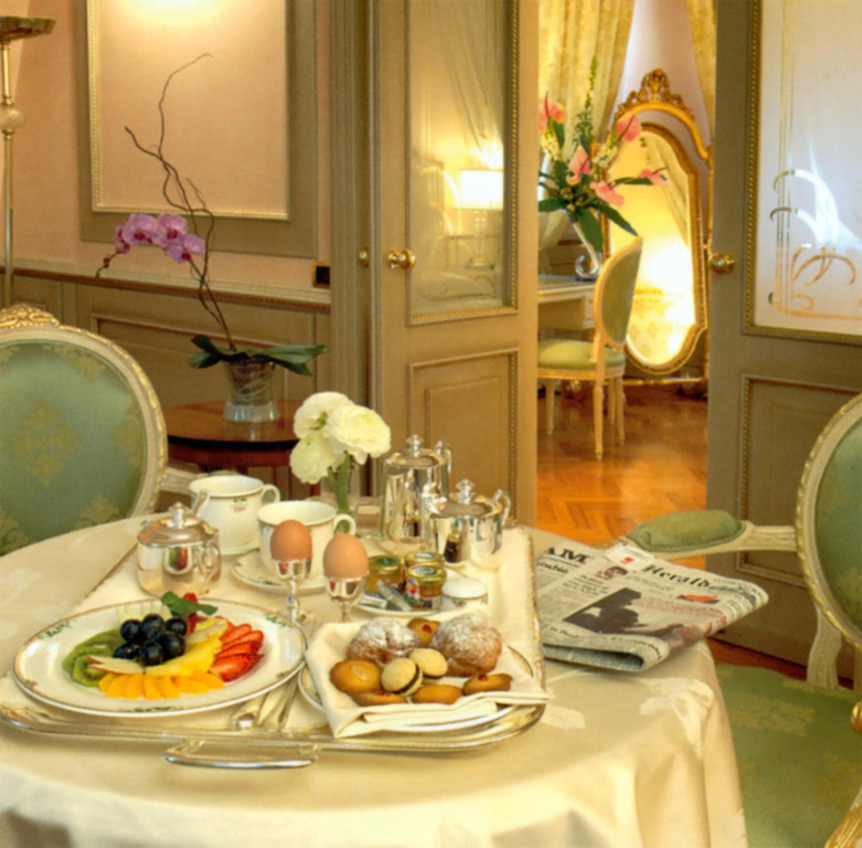 Andreola Central Hotel