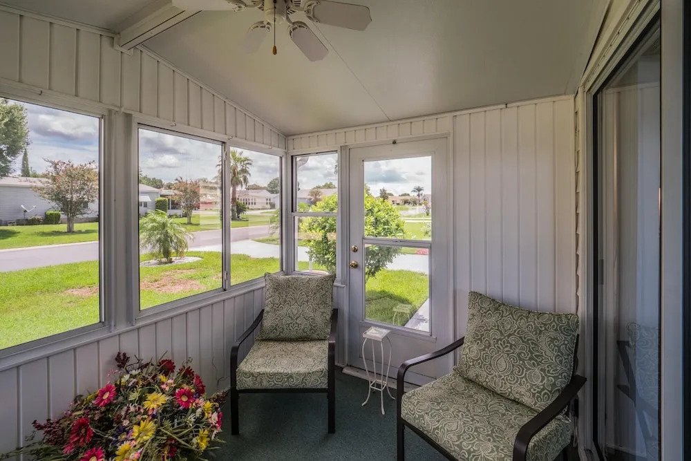 Granada Court 1244 by White Pelican VR