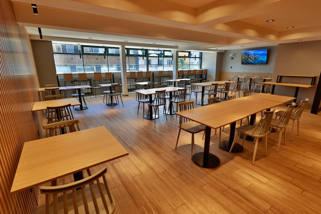 M383 Hotel Bariloche