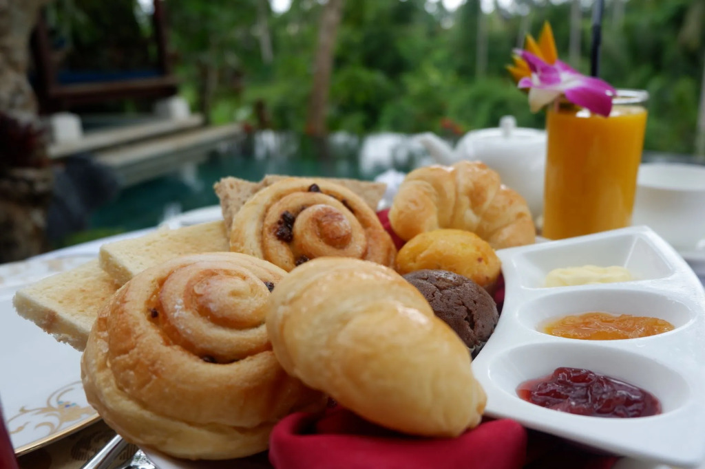 Отель Dwaraka The Royal Villas