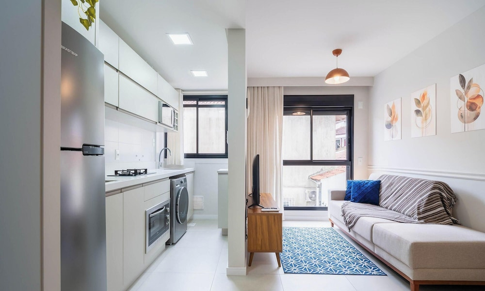 ECH - Apartments Near Beira-mar Norte in Floripa