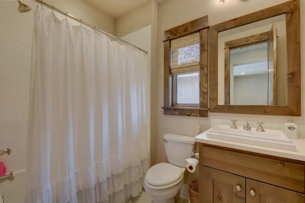 Spacious House At The Reserve At Lake Travis 3 Bedroom Home