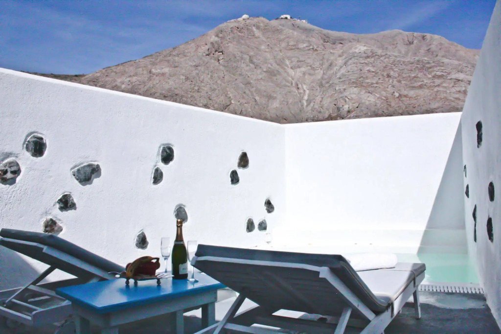 Drosostalides Suites