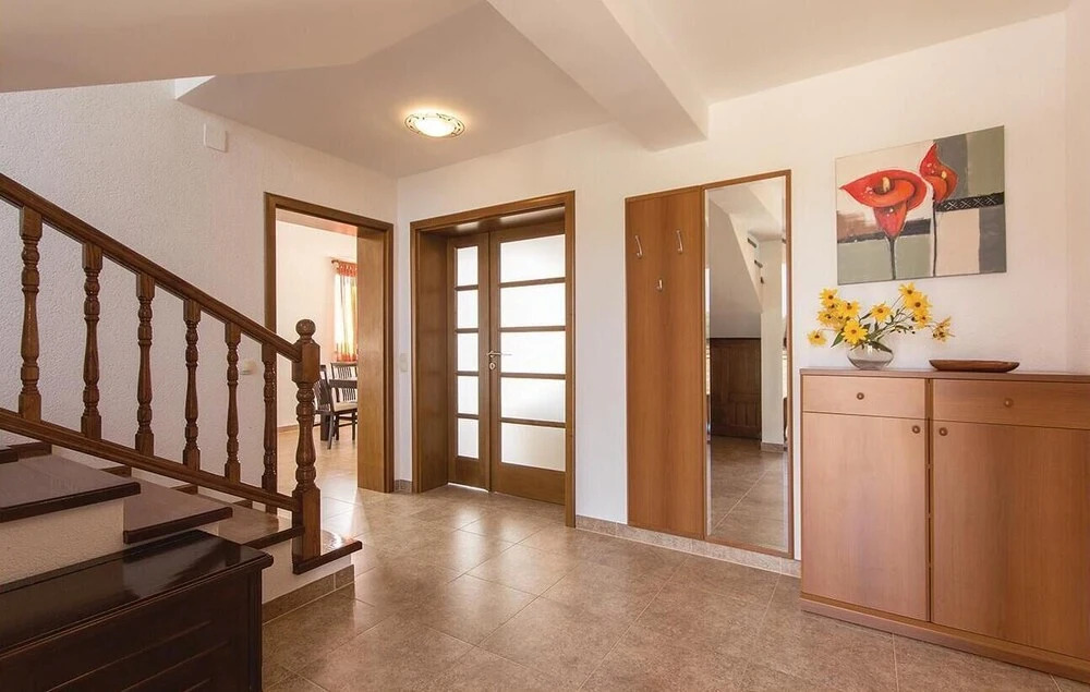 Awesome Home in Vodnjan With Wifi and 3 Bedrooms