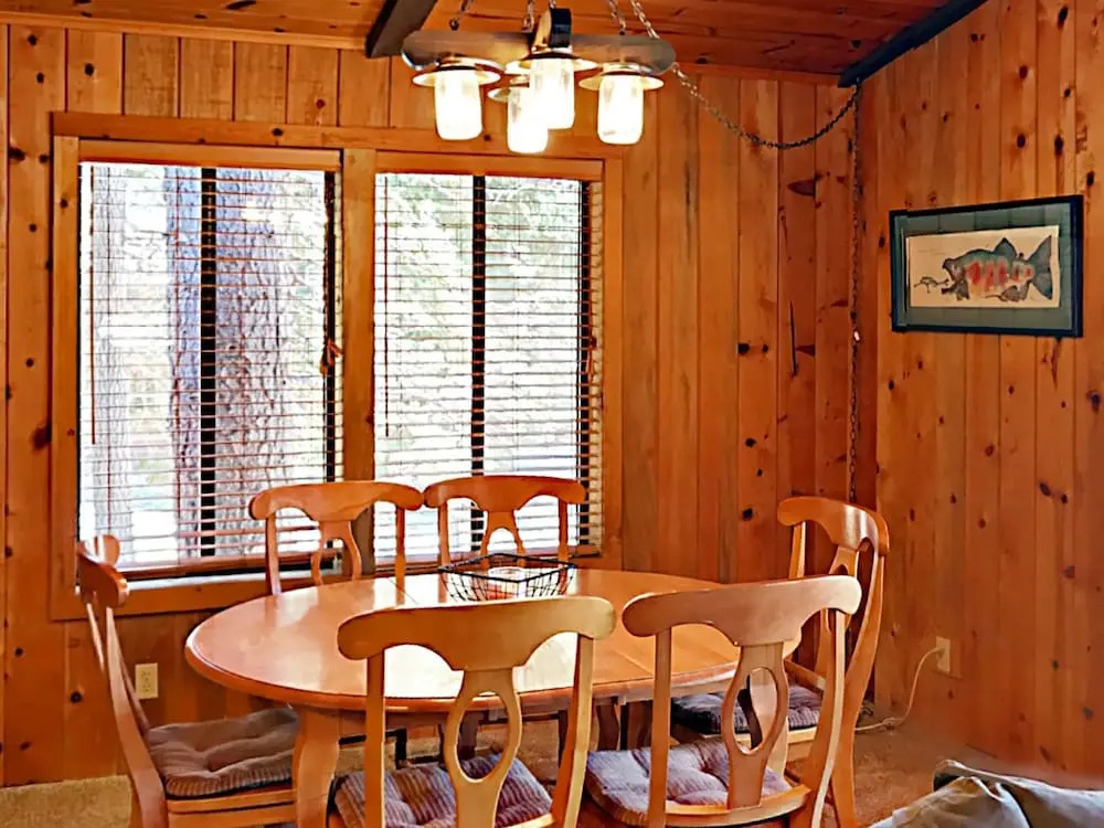 4BR 3BA Tahoe Donner House by RedAwning
