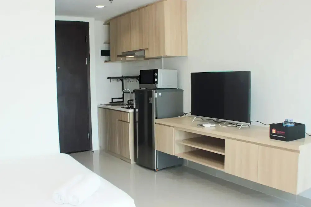 Basic Studio Near Station At Lrt City Bekasi Apartment