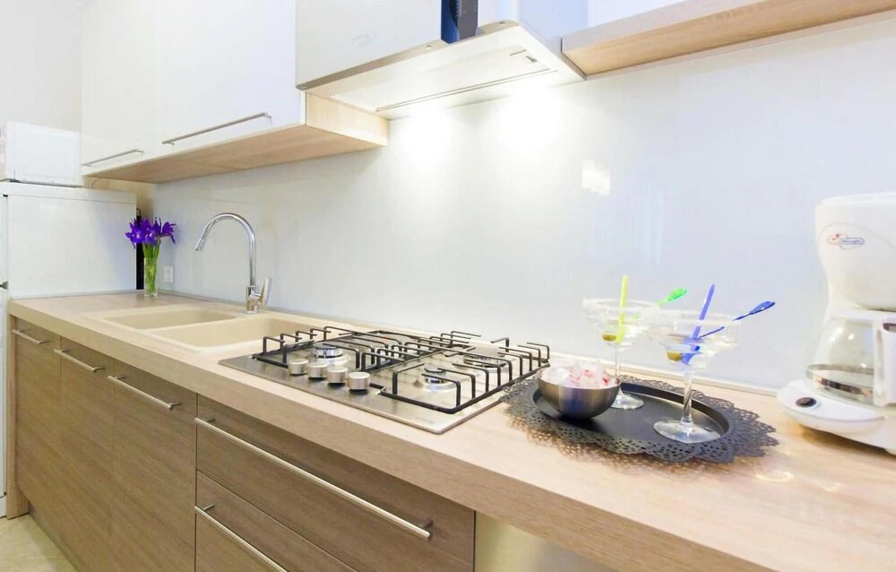 Amazing Apartment in Grebastica with Outdoor Swimming Pool, Hot Tub & WiFi