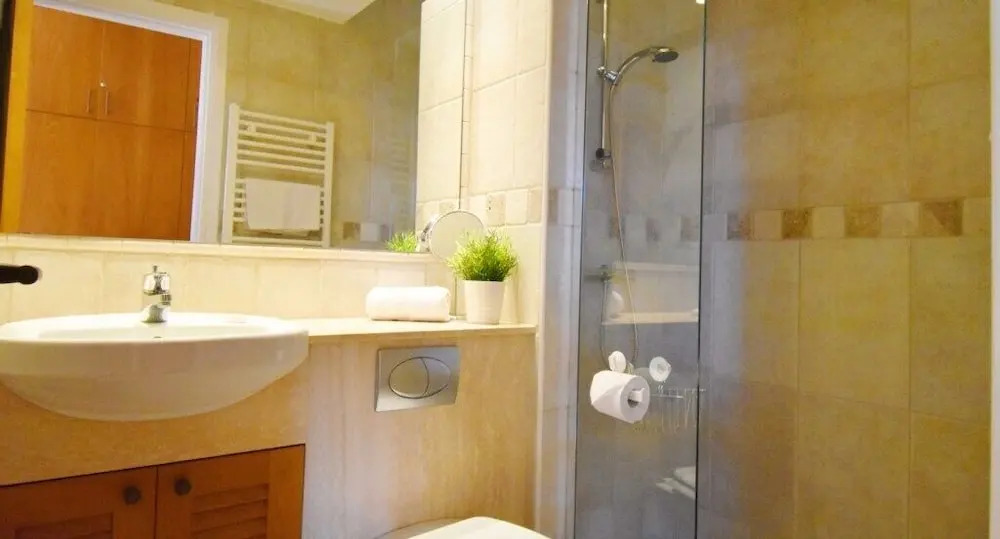 Villa 83 - Diyala