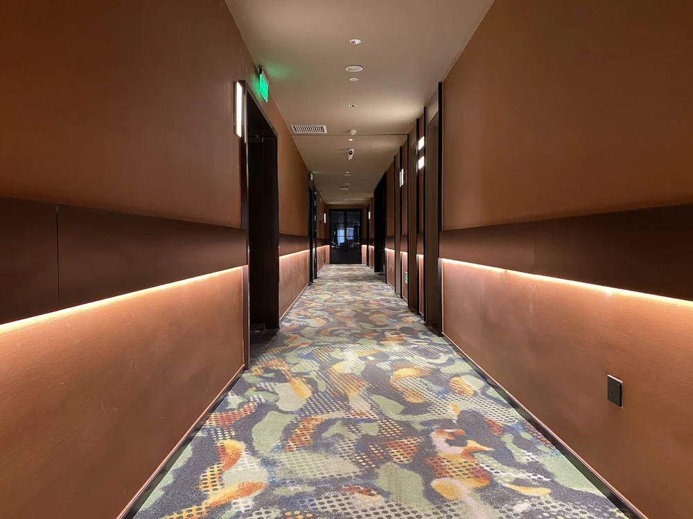 Orange Hotel