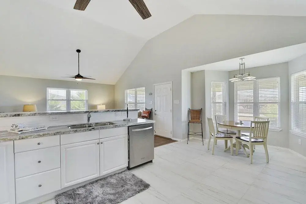 Elsewhere 3 Bedrooms 3 Bathrooms Home
