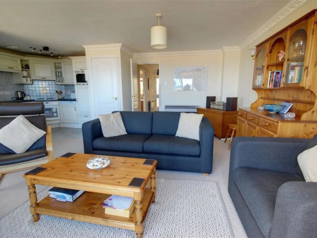 Flat 31 Clifton Court