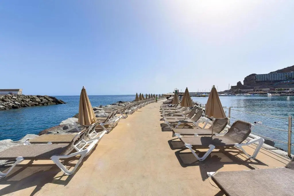 BeachFront Suites Morea Puerto Rico by VillaGranCanaria