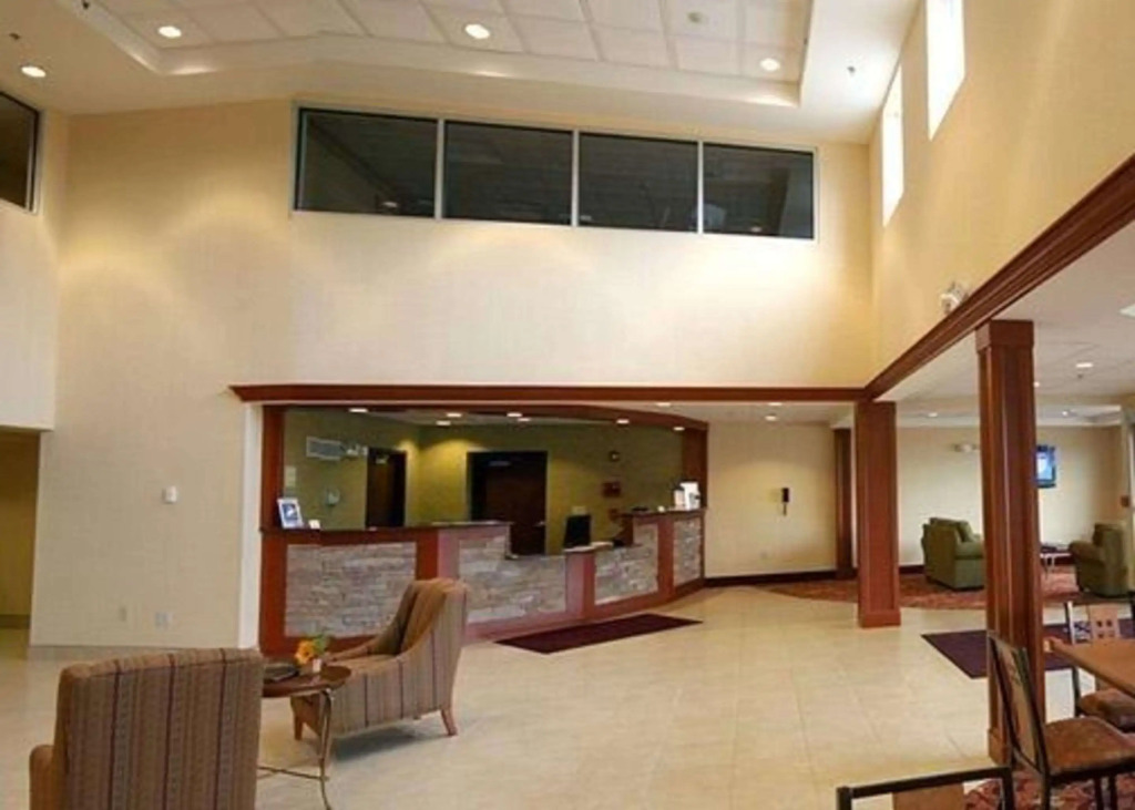 Comfort Inn & Suites Saratoga Springs