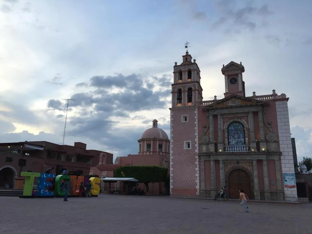 Casa Jasave Hotel