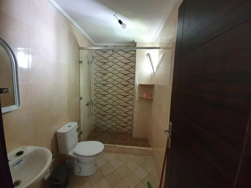 Appartement Avec Piscine, 1min de la Plage