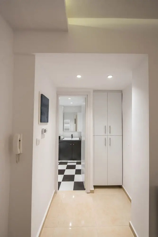 Raspberry Apt by halu! Apartments