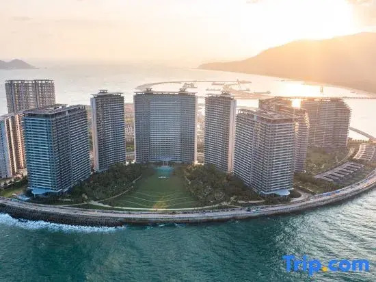 Yajing Haiju Surfing Seaview Design Hotel (Wanning Sunac Riyuewan Branch)