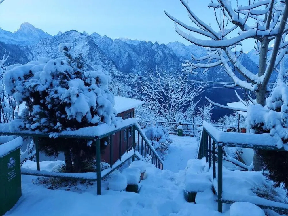 Himalayan High, Auli, By Himalayan Eco Lodges