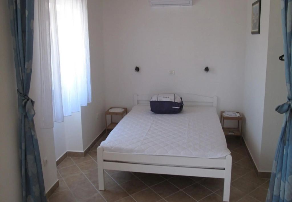Insula Insule - Rustic & Peaceful - SA2