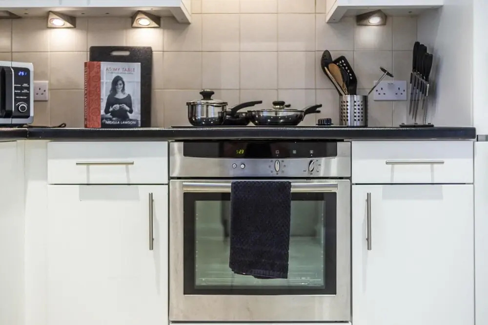 Modern 2 Bedroom Apartment in Chelsea
