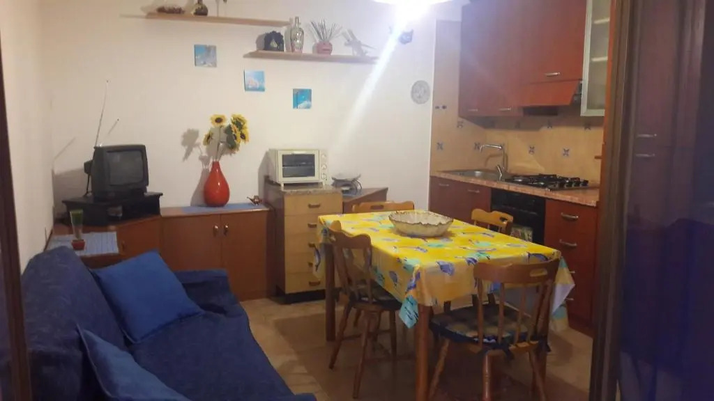 One bedroom appartement with balcony at Taormina 2 km away from the beach