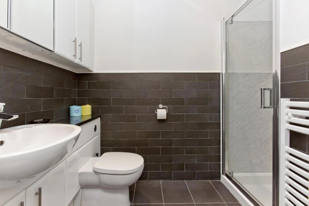 Luxury 3-Bedroom Apartment with Stunning Views at Ramsay Garden