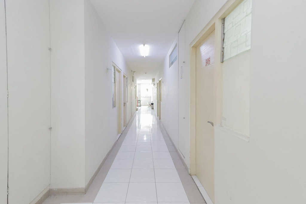 Urbanview Hotel K-15 Surabaya