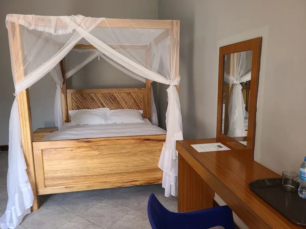 Meuly Family Lodge