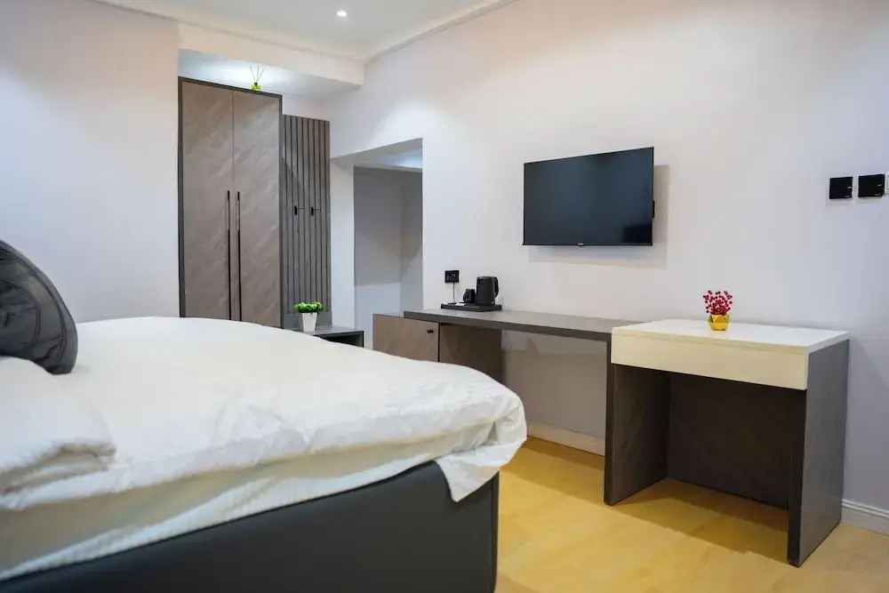 Twinny Hotel & Suites