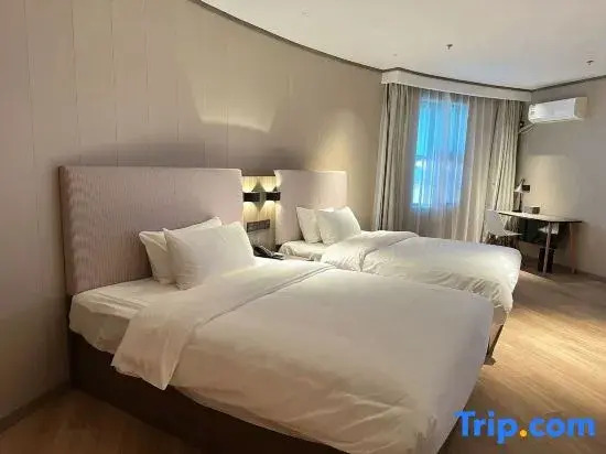 HanTing Hotel (Jiangyin Lingang Development Zone Shengangzhen)
