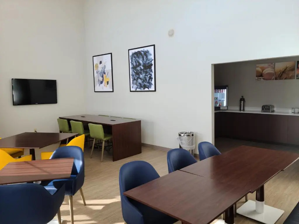 Comfort Inn & Suites Shelbyville
