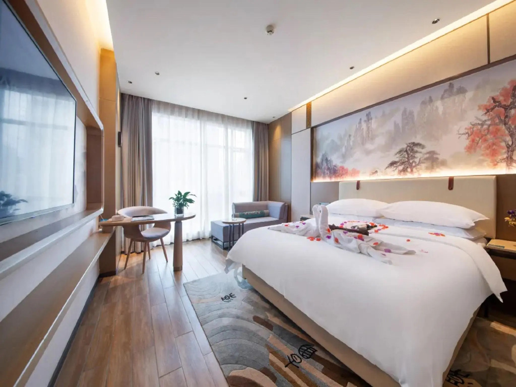 Firend He Hotel(Zhangjiajie High-speed Railway Station Store)