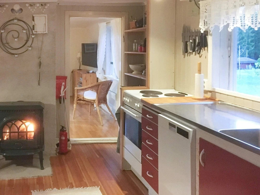 6 person holiday home in Henån