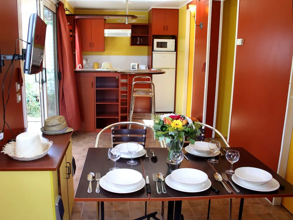 Camping Resort Les Champs Blancs