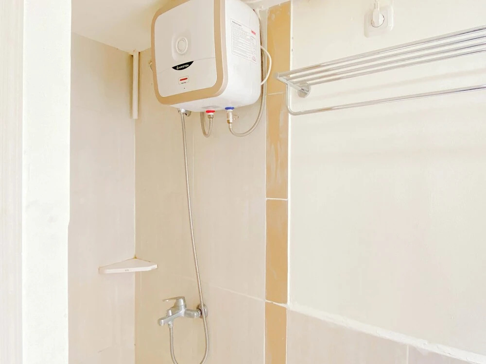 Homey Wooden Touch 2Br At Apartment Meikarta District 1