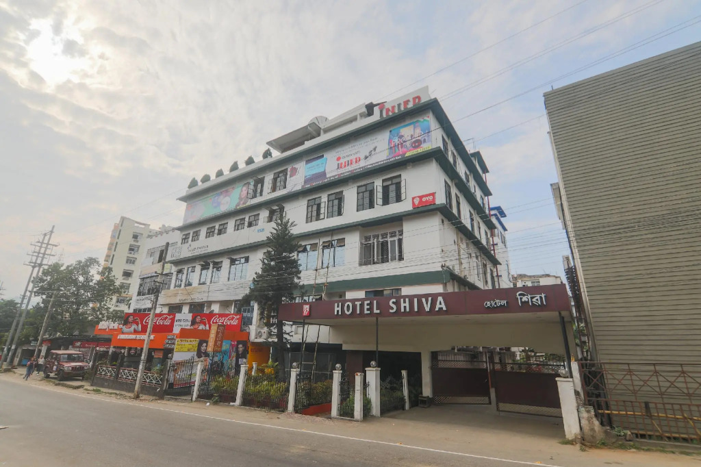OYO 23304 Hotel Shiva
