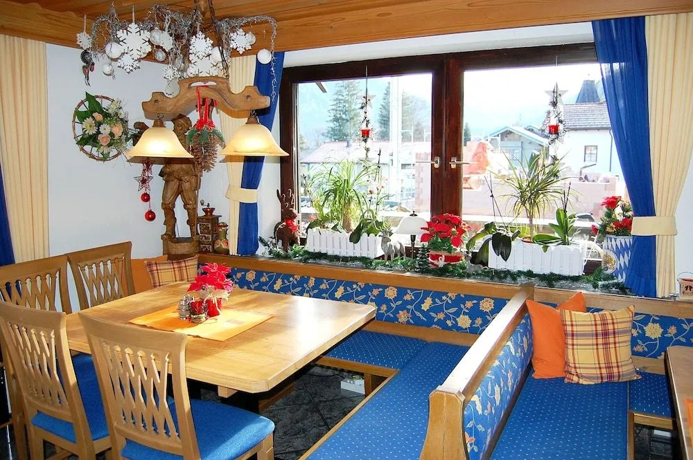 Hotel - Pension - Heidelberg inkl. Chiemgaukarte