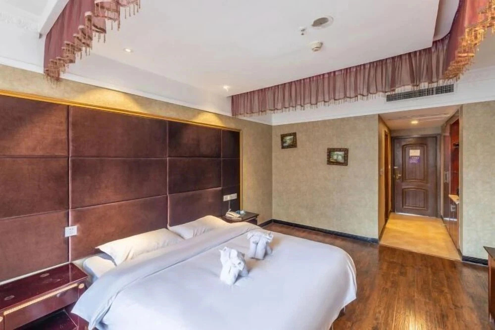 Jingshan Hotel