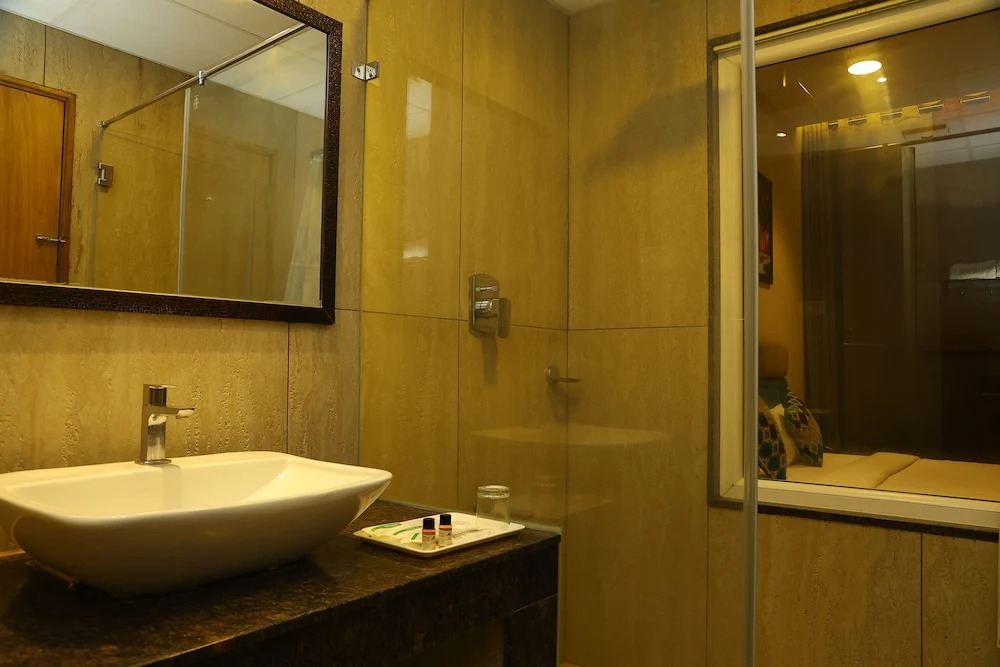 Mermaid Resort Kelambakkam