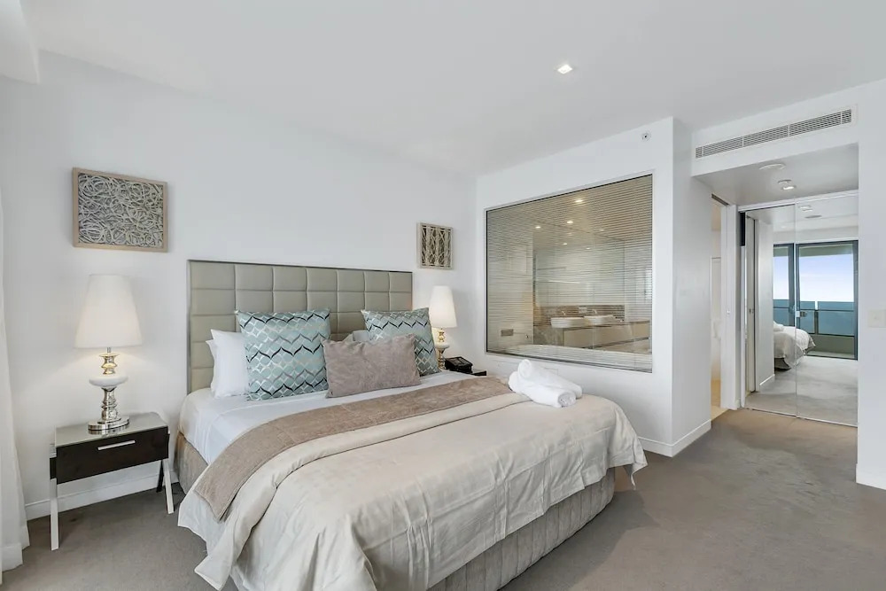 Soul Beachfront Apartments - HR Surfers Paradise