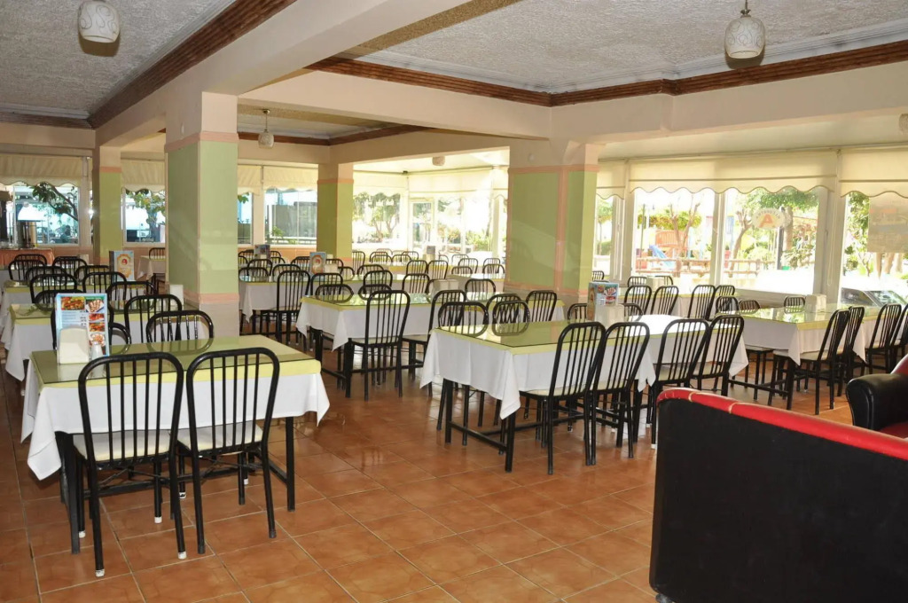 Kleopatra Alis Hotel