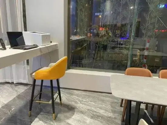 see only hotel