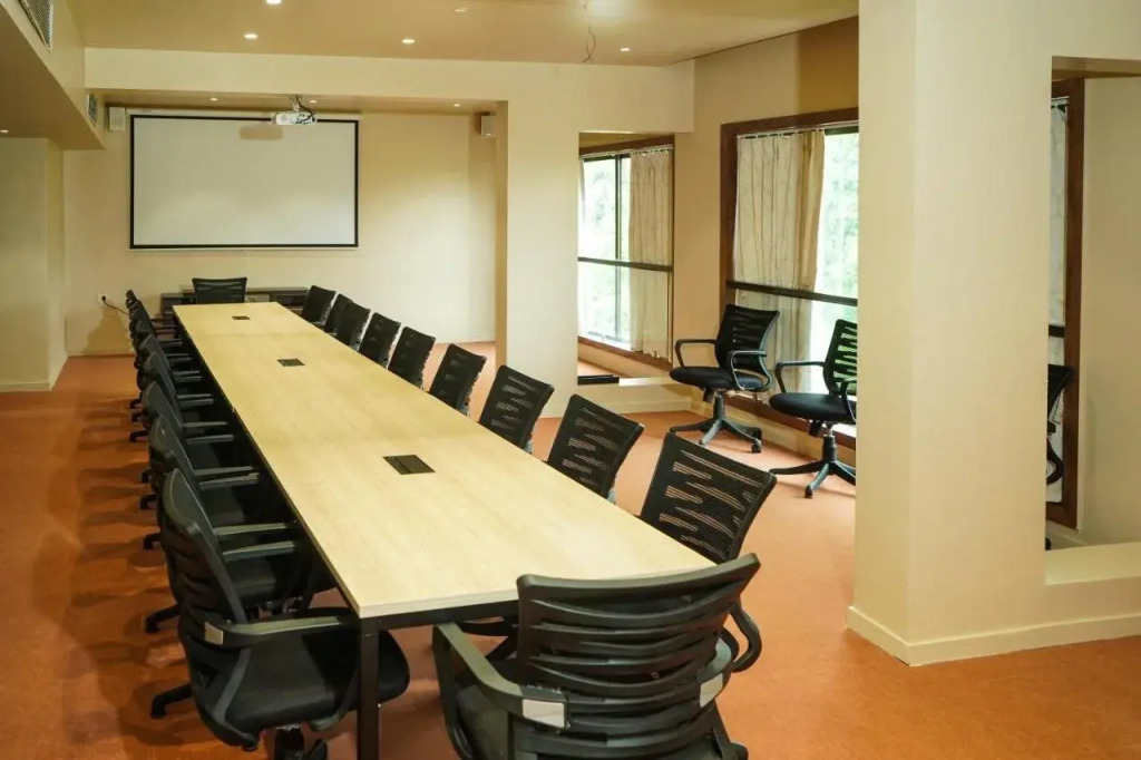 Nest Beacon Resort Daman