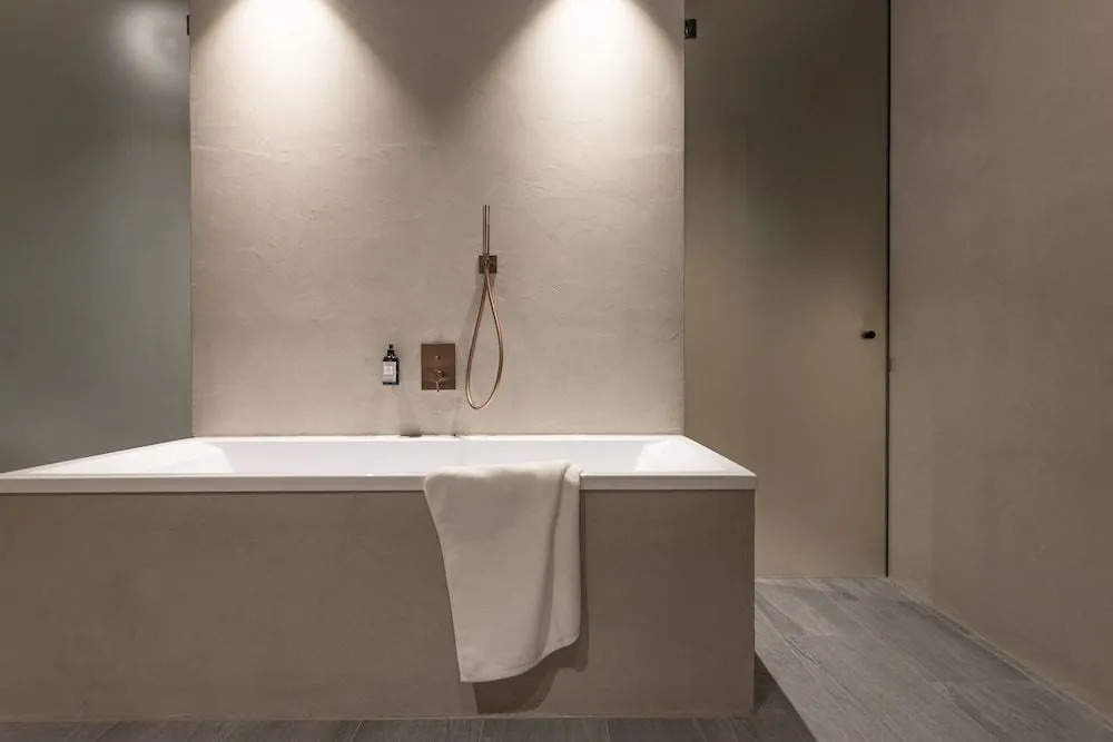 Amrai Suites